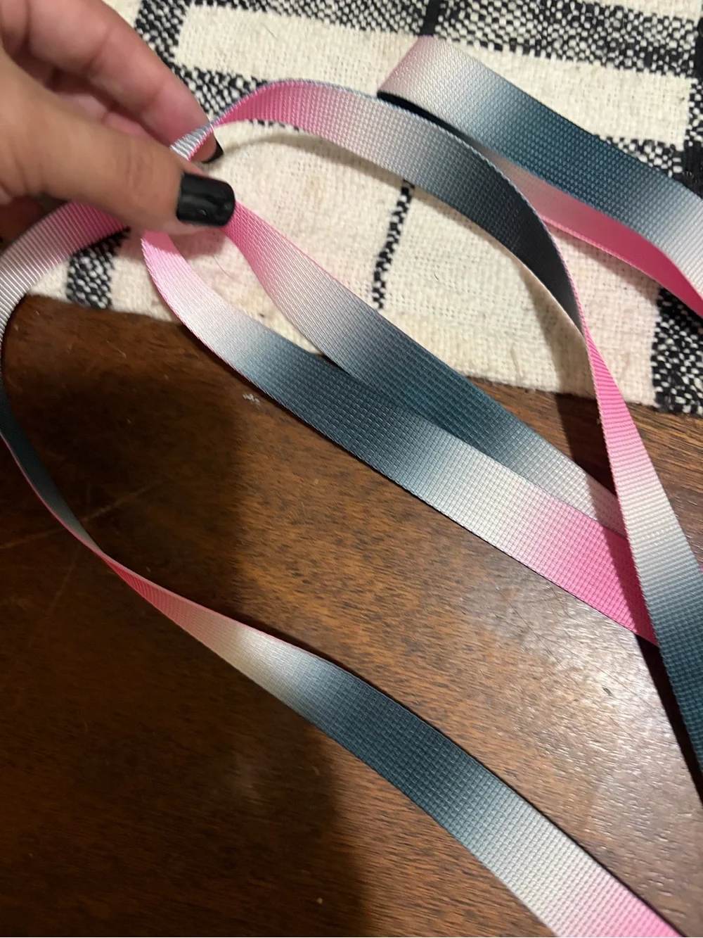 Pink Gradient set of Phone Lanyard & wrist strap.
